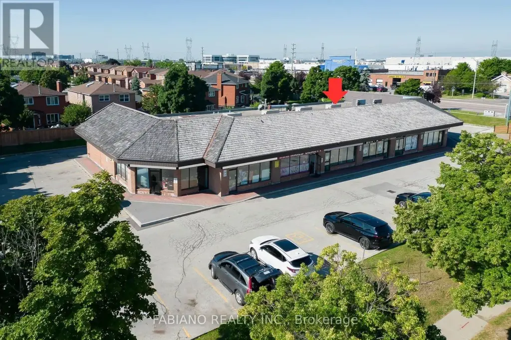4 - 1 Nickel Gate, Vaughan (West Woodbridge)
